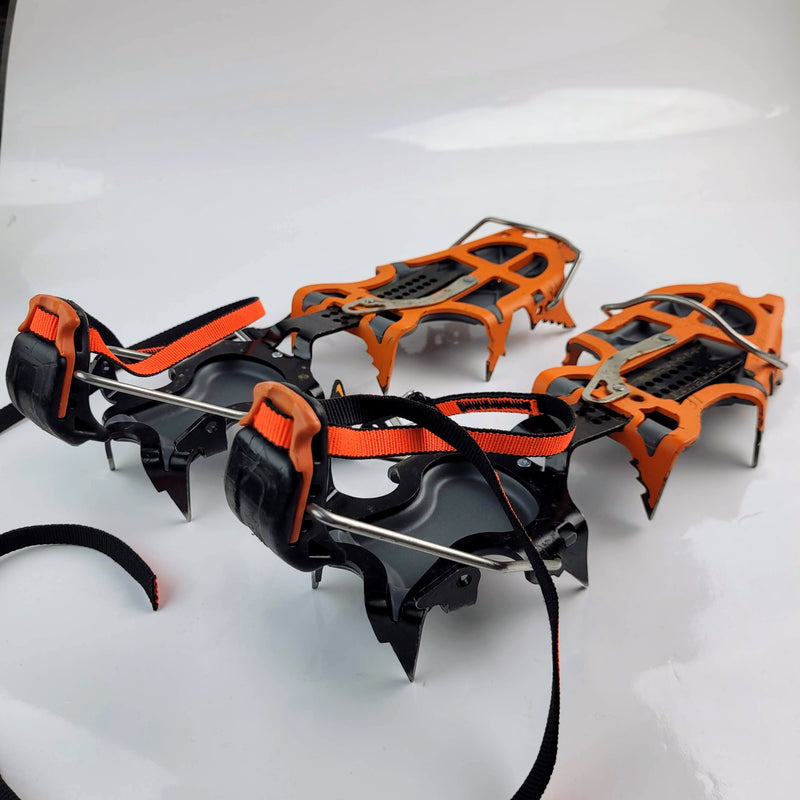 Alpinist Tech Crampons DEMO